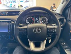 2022 Toyota
Hilux Workmate