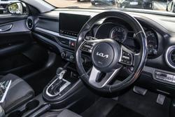 2022 Kia
Cerato Sport