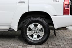 2013 Nissan
Patrol ST