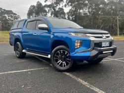 2020 Mitsubishi
Triton GLX-R