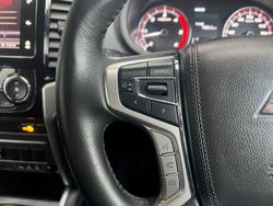 2020 Mitsubishi
Triton GLX-R