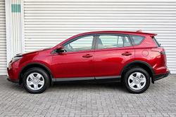 2018 Toyota
RAV4 GX