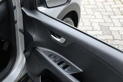 2023 Kia
Stonic S