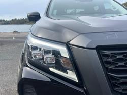 2024 Nissan
Navara PRO-4X
