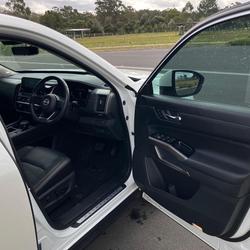 2023 Nissan
Pathfinder Ti-L