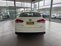 2017 Kia
Cerato Sport