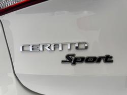 2017 Kia
Cerato Sport