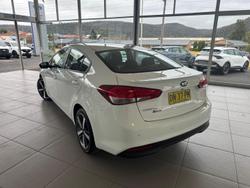 2017 Kia
Cerato Sport