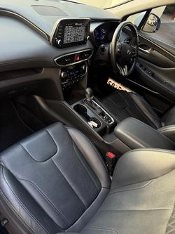2018 Hyundai
Santa Fe Highlander