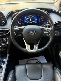 2018 Hyundai
Santa Fe Highlander