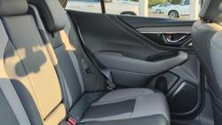 2025 Subaru
Outback AWD Sport XT