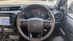 2022 Toyota
Hilux Rogue