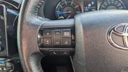 2022 Toyota
Hilux Rogue
