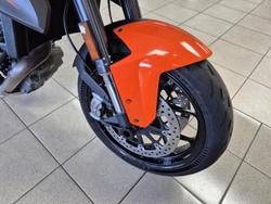 2015 KTM 1290 Super Duke R Super Duke Orange
