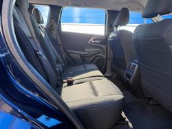 2023 Mitsubishi
Outlander ES