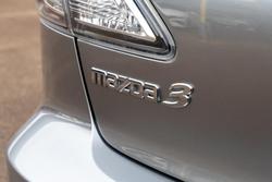 2013 Mazda
3 Neo