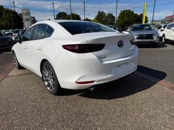 2021 MAZDA
MAZDA3 G25 EVOLVE