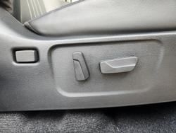2025 Isuzu
MU-X LS-T