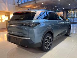 2025 Peugeot 5008 Allure Hybrid