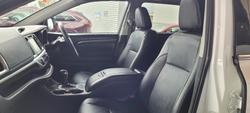 2016 Toyota
Kluger Grande