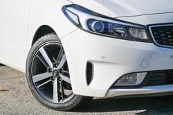 2017 Kia
Cerato Sport