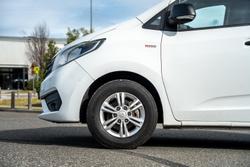 2018 LDV
                G10 
