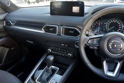 2025 Mazda
CX-5 G35 Akera