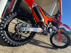 2025 KTM 250 SX-F SX-F Orange