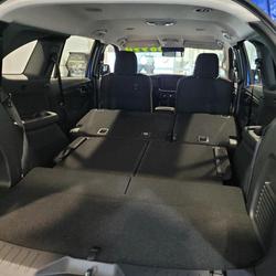 2025 Isuzu
MU-X LS-M