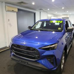 2025 Isuzu
MU-X LS-M