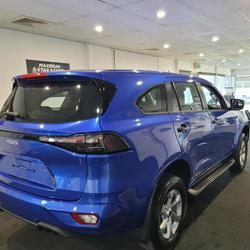 2025 Isuzu
MU-X LS-M