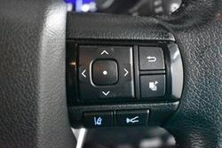 2020 Toyota
                Hilux SR5