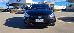 2017 Hyundai Accent Active RB4 MY17 Phantom Black