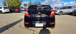 2017 Hyundai Accent Active RB4 MY17 Phantom Black
