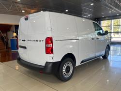 2025 Peugeot Expert Pro