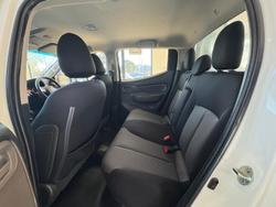 2015 Mitsubishi
Triton GLX