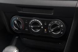 2016 Mazda
3 Maxx