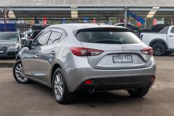 2016 Mazda
3 Maxx