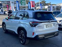 2025 Subaru
Forester Hybrid