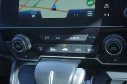 2018 Honda
                CR-V VTi-LX