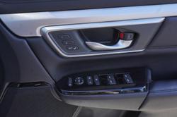 2018 Honda
                CR-V VTi-LX