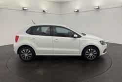 2014 Volkswagen
                Polo Trendline