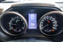 2010 Toyota
Landcruiser Prado VX