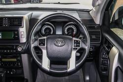 2010 Toyota
Landcruiser Prado VX
