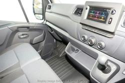 2024 Renault
Master Pro 110kW