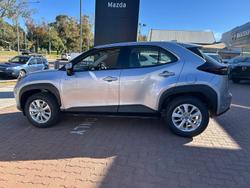 2025 Toyota
Yaris Cross GX