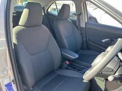 2025 Toyota
Yaris Cross GX