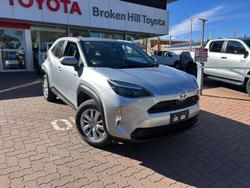 2025 Toyota
Yaris Cross GX
