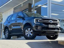2024 Ford
                Everest Ambiente
