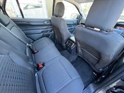 2024 Ford
                Everest Ambiente